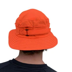 Chapeau Surf Performance Orange Fluo VAIKOBI 6 Chapeau Surf Performance Orange Fluo VAIKOBI -Libresurf Boutique chapeau surf performance orange fluo vaikobi 2