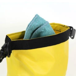 SAC ETANCHE HOWZIT 10L JAUNE 7 SAC ETANCHE HOWZIT 10L JAUNE -Libresurf Boutique sac etanche ryde 10l jaune 2