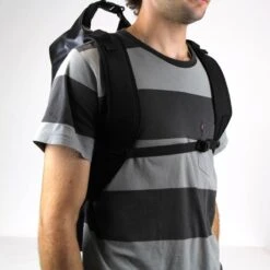 SAC ETANCHE HOWZIT 30L NOIR -Libresurf Boutique sac etanche ryde 30l noir 3