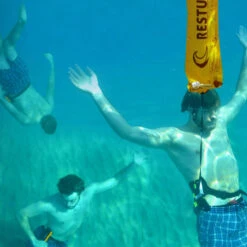 SYSTEME DE SAUVETAGE RESTUBE BEACH -Libresurf Boutique systeme de sauvetage restube beach 3